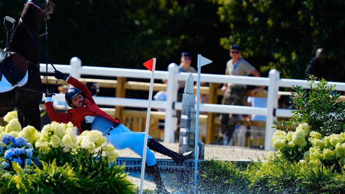 París 2024: mexicano es eliminado de la Final de Salto Ecuestre Individual