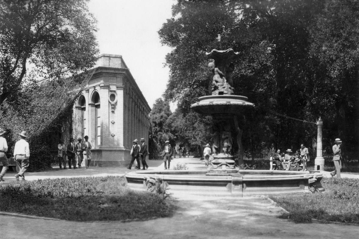 $!La plaza principal de la ciudad fue el marco en donde se suscitaron los hechos en el año de 1898.