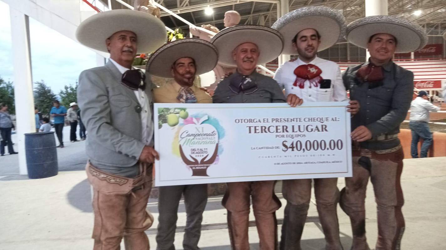 $!Reñida final le da el triunfo a Huajuco Santa Elena en el XI Campeonato Nacional de la Manzana