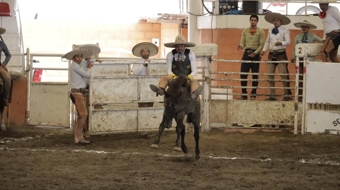 $!Reñida final le da el triunfo a Huajuco Santa Elena en el XI Campeonato Nacional de la Manzana