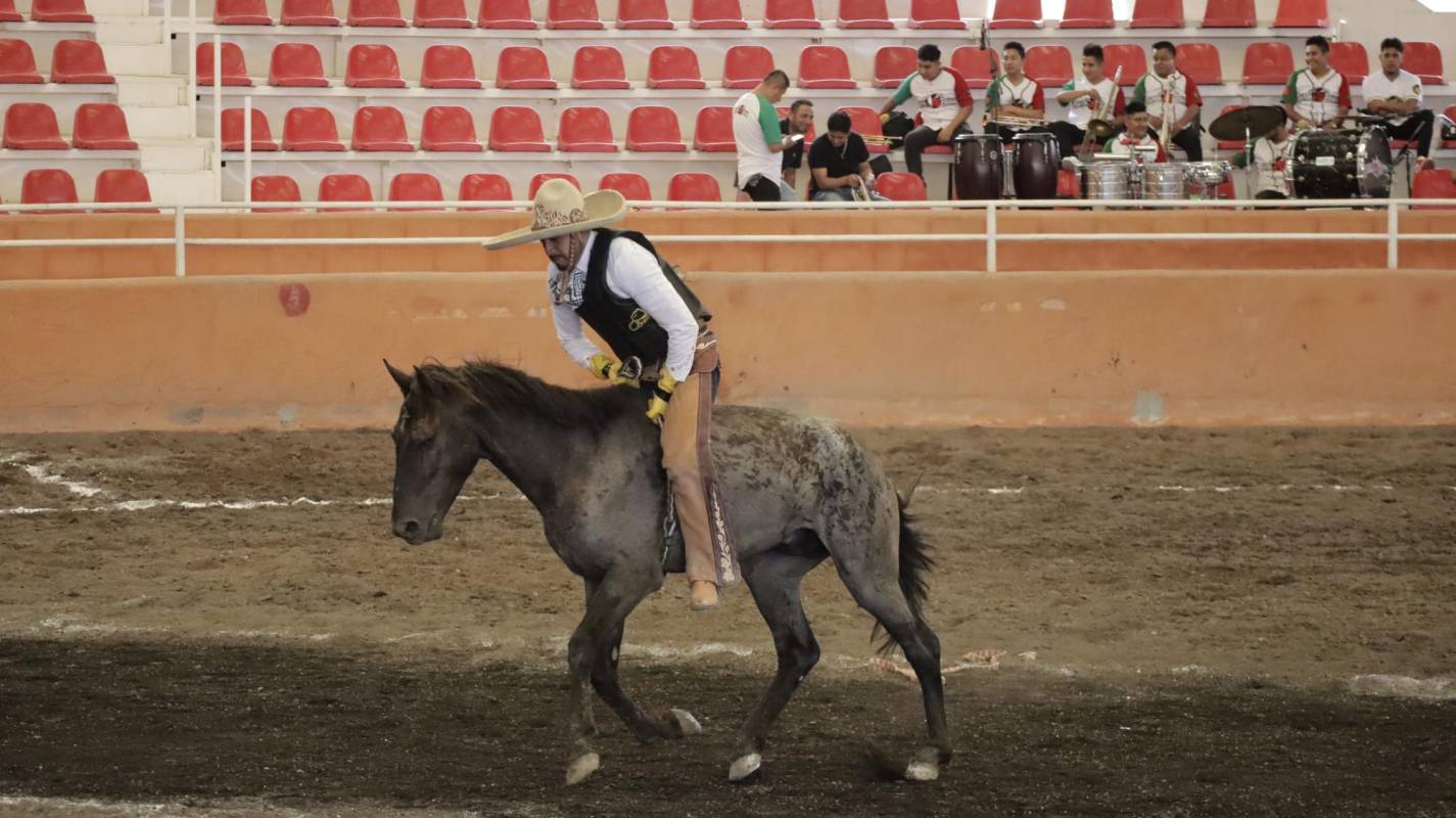 $!Reñida final le da el triunfo a Huajuco Santa Elena en el XI Campeonato Nacional de la Manzana