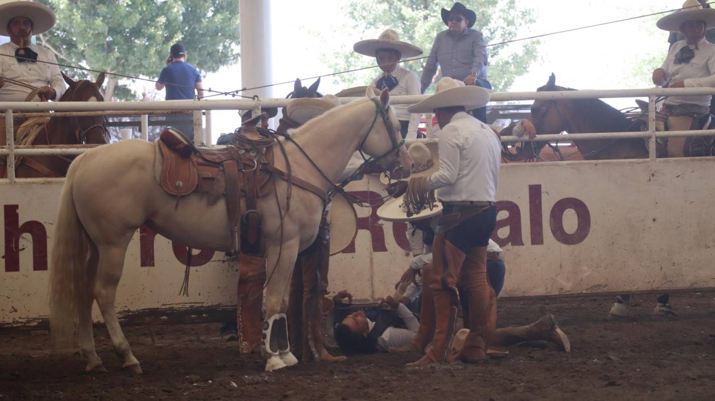 $!Reñida final le da el triunfo a Huajuco Santa Elena en el XI Campeonato Nacional de la Manzana