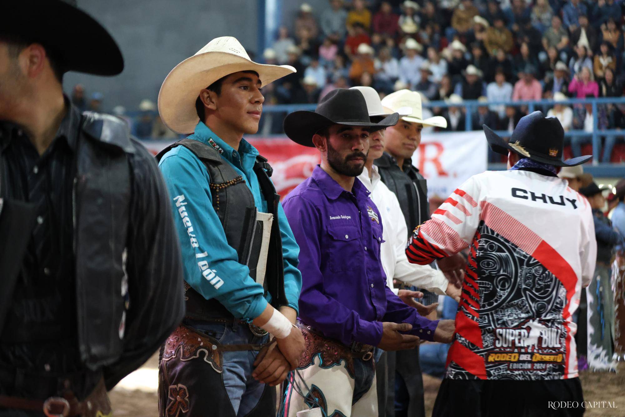 $!Rodeo del Desierto tiene campeón indiscutible: el regiomontano Edgar Salazar conquista a Catbird