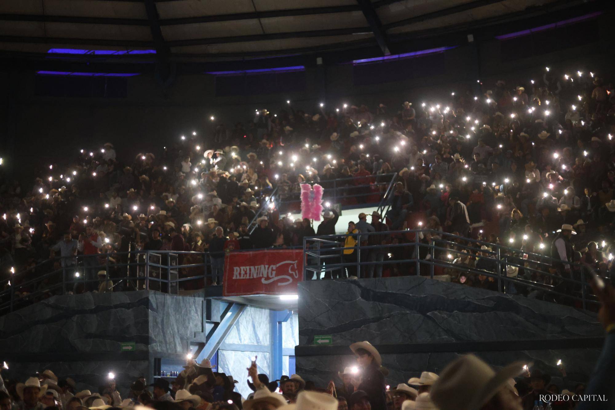 $!Rodeo del Desierto tiene campeón indiscutible: el regiomontano Edgar Salazar conquista a Catbird