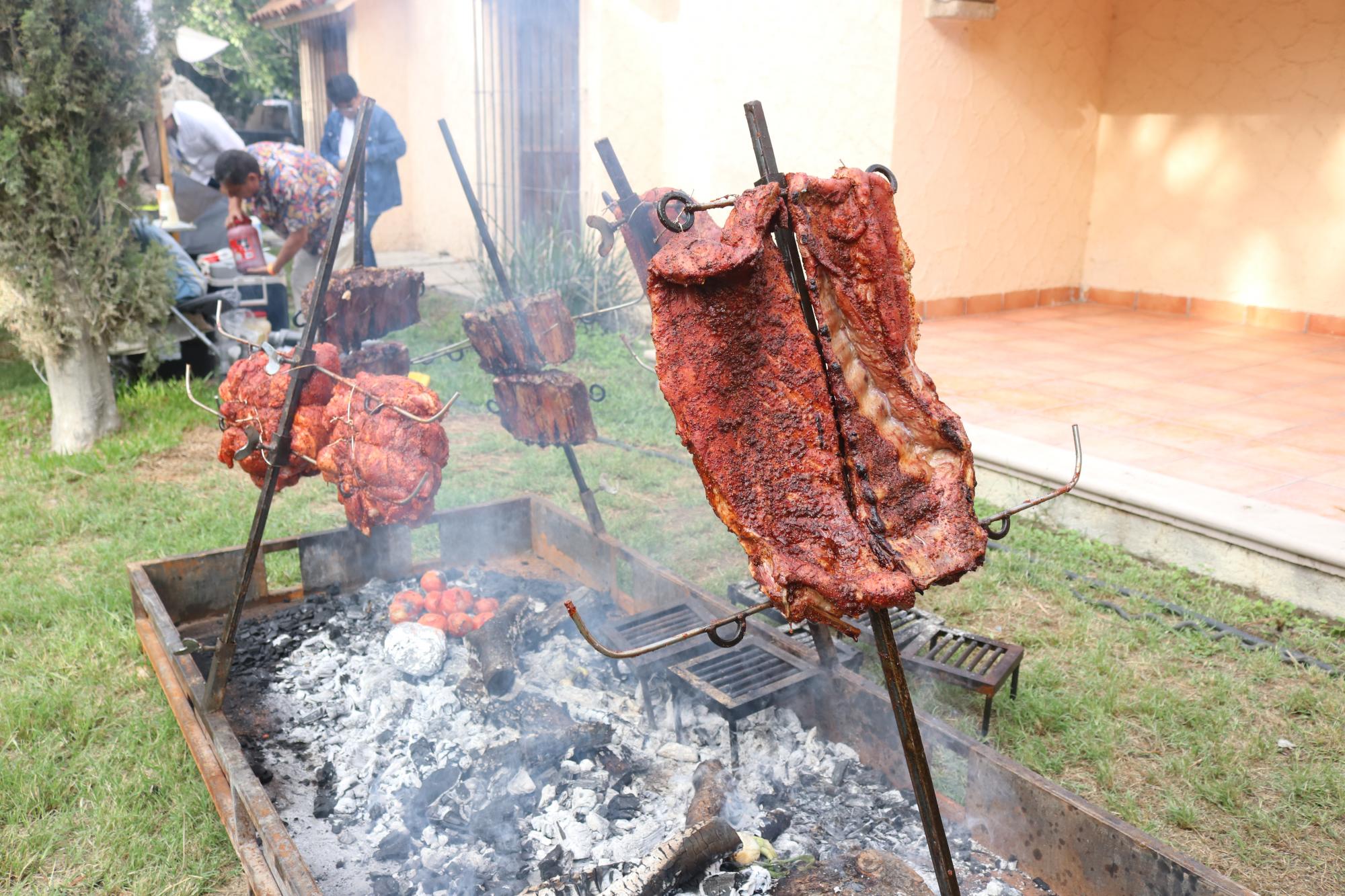 $!Costillas de cerdo y de res.