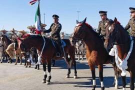 Debido a esta cabalgata el Puente Internacional estuvo cerrado de 9:45 a 11:00 am para permitir el paso de los jinetes.