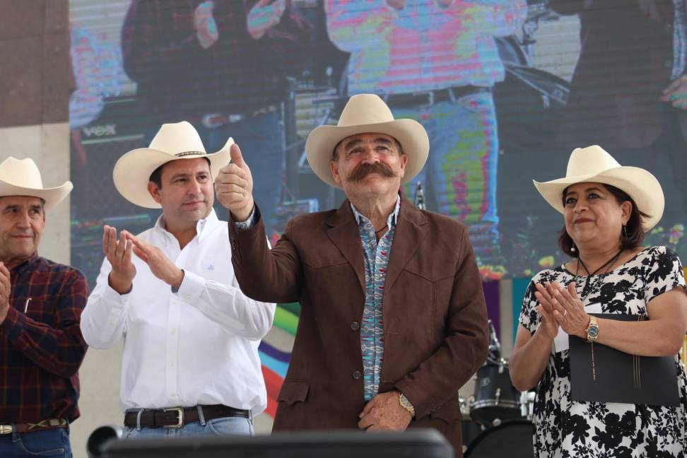 $!Manolo Jiménez, Javier Díaz, Antonio Aguirre y Bertha Ochoa.